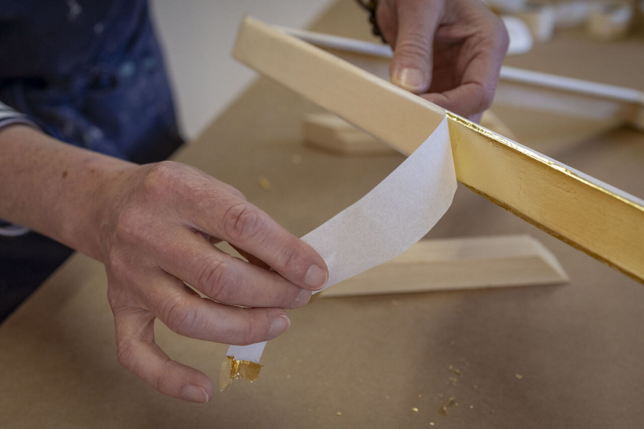 Gold leafing